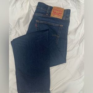 Levi’s 505 38 x 32 dark wash